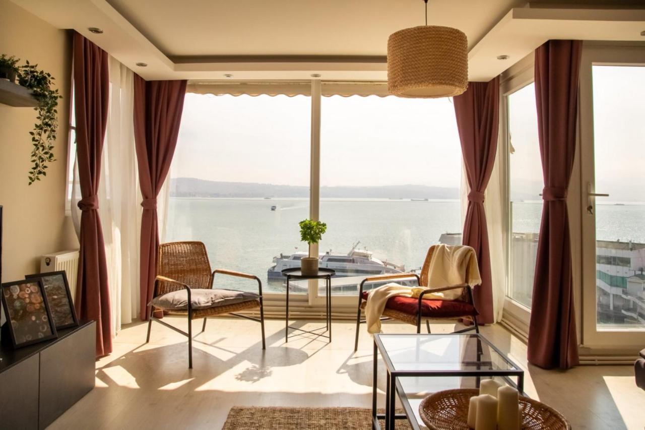 Апартаменти Exceptional Flat With Gorgeous Sea View In Ізмір Екстер'єр фото